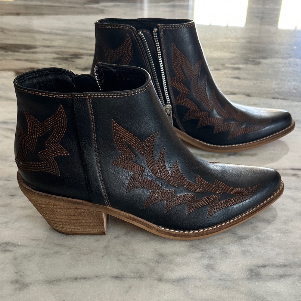 BEAST FASHION Black and Brown Ankle Booties